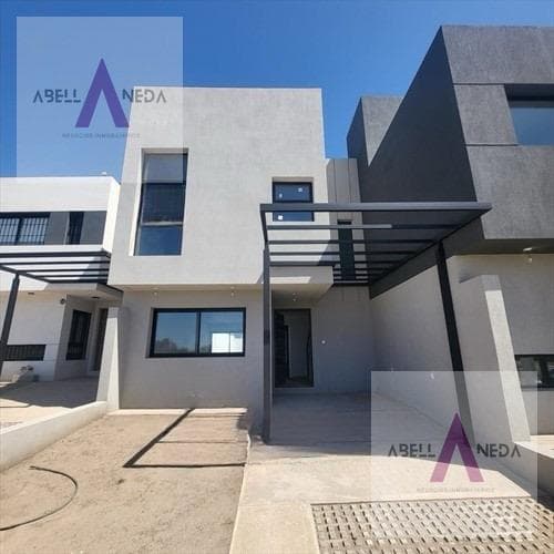 Duplex for Sale with Rental Income - 3 Bedrooms