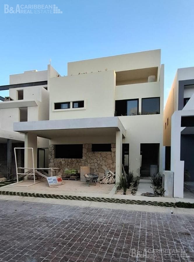 House for Sale in the Vía Cumbres Residential Complex, Cancún