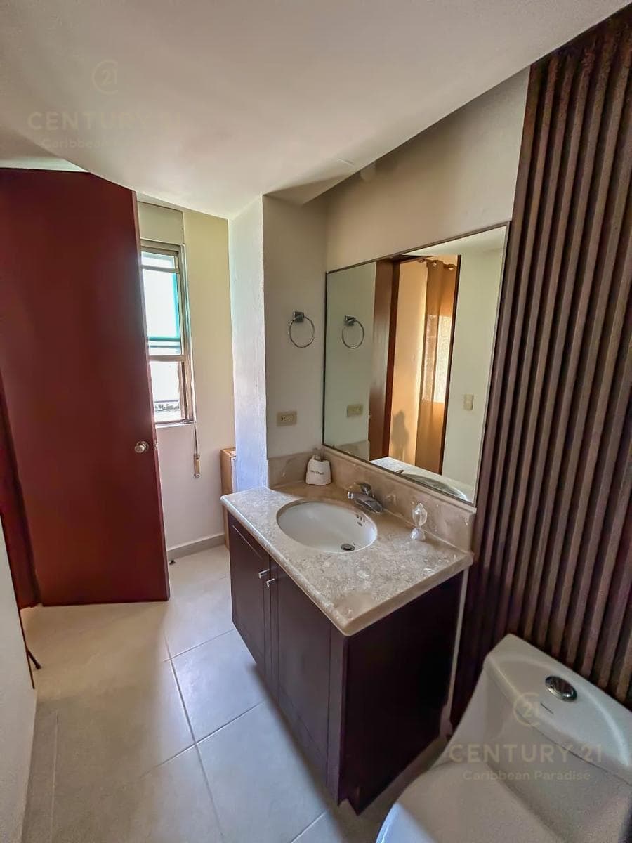 Furnished Apartment for Sale in Isla Dorada C4127