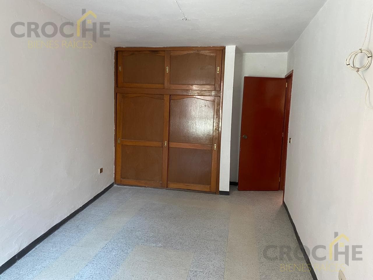 SINGLE-STORY HOUSE FOR SALE IN DOWNTOWN XALAPA, VERACRUZ