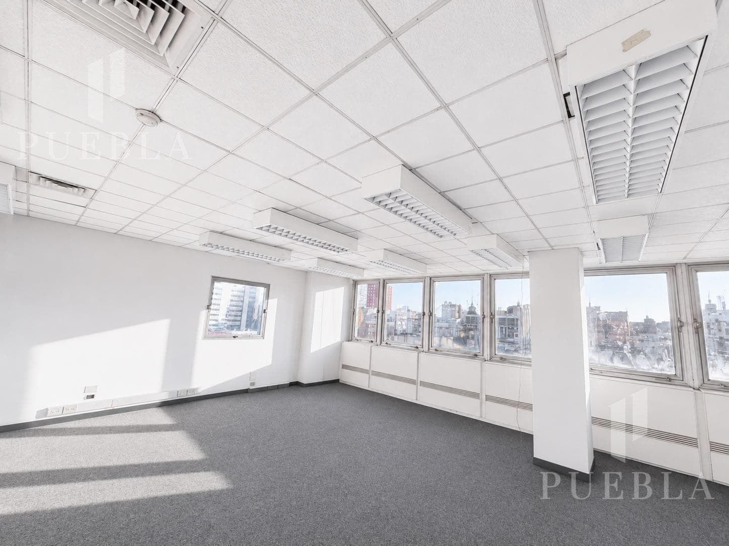 Office for Rent in San Nicolás