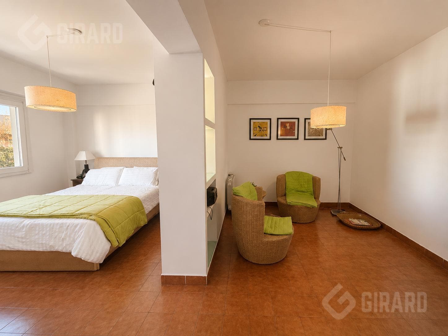 1-room apartment for sale in the Downtown area, in impeccable condition.