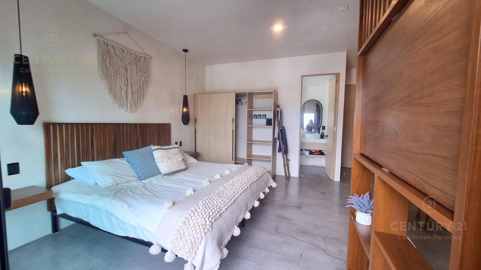 Luxury Studio for Sale in Tower 48, Just Steps from 5th Avenue and the Beach | Playa del Carmen P4550