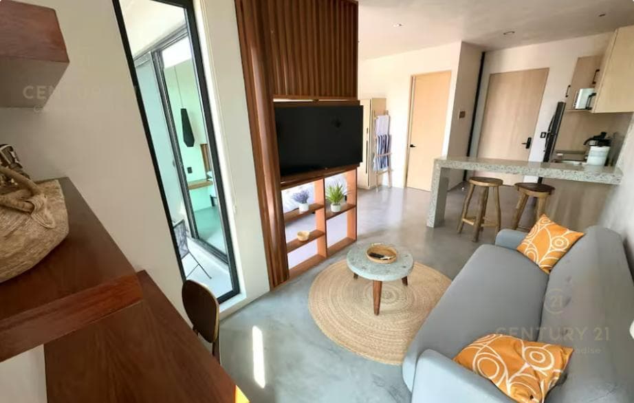 Luxury Studio for Sale in Tower 48, Just Steps from 5th Avenue and the Beach | Playa del Carmen P4550