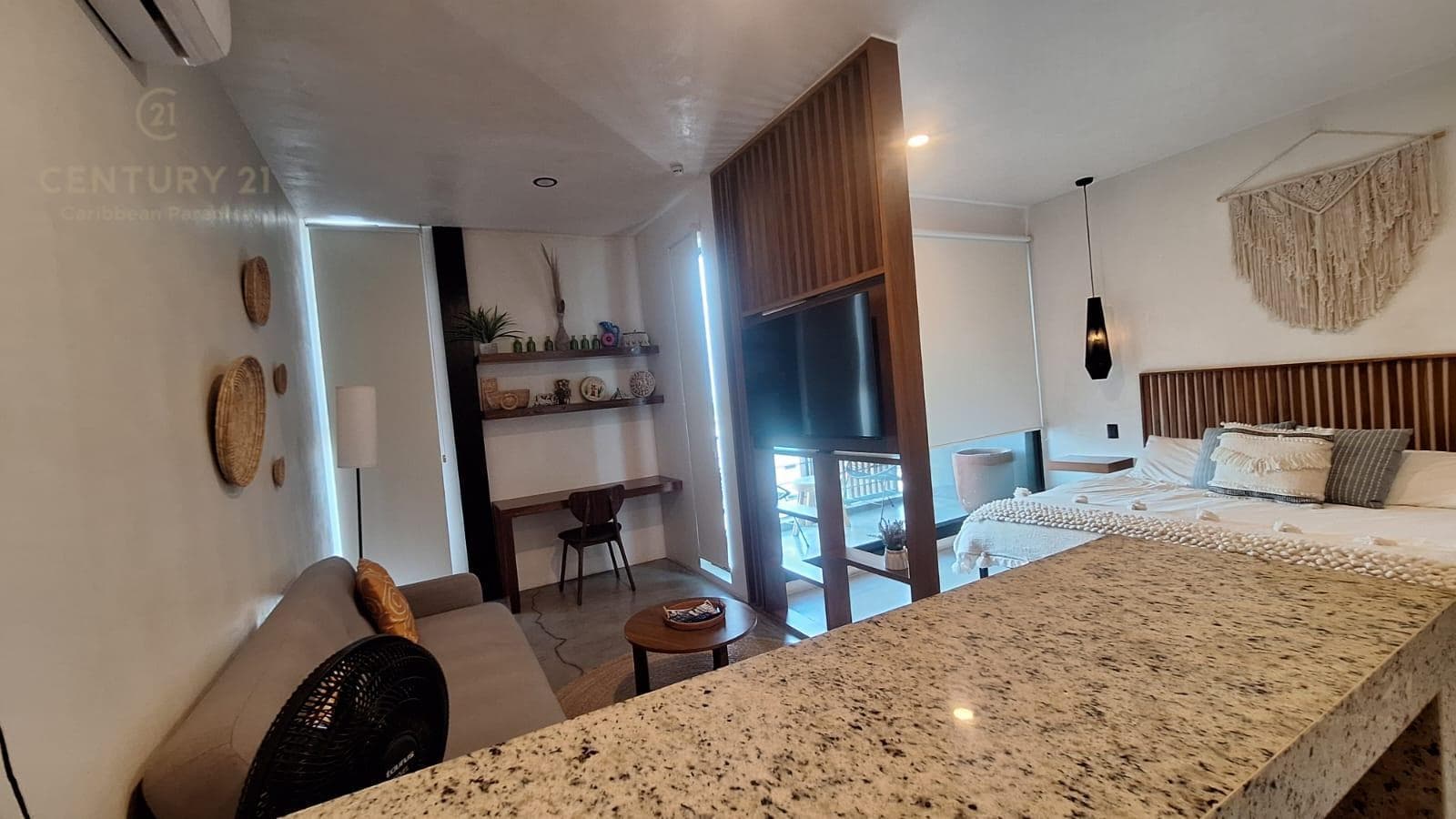 Luxury Studio for Sale in Tower 48, Just Steps from 5th Avenue and the Beach | Playa del Carmen P4550