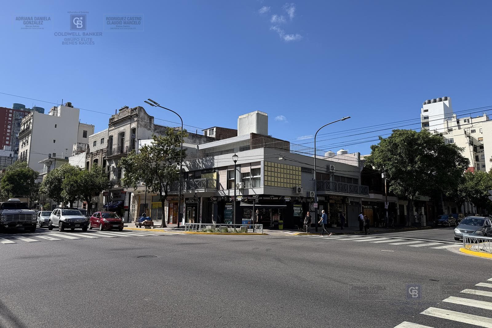 FOR SALE: 5-ROOM HOUSE-STYLE APARTMENT WITH STAFF QUARTERS, BOEDO AREA