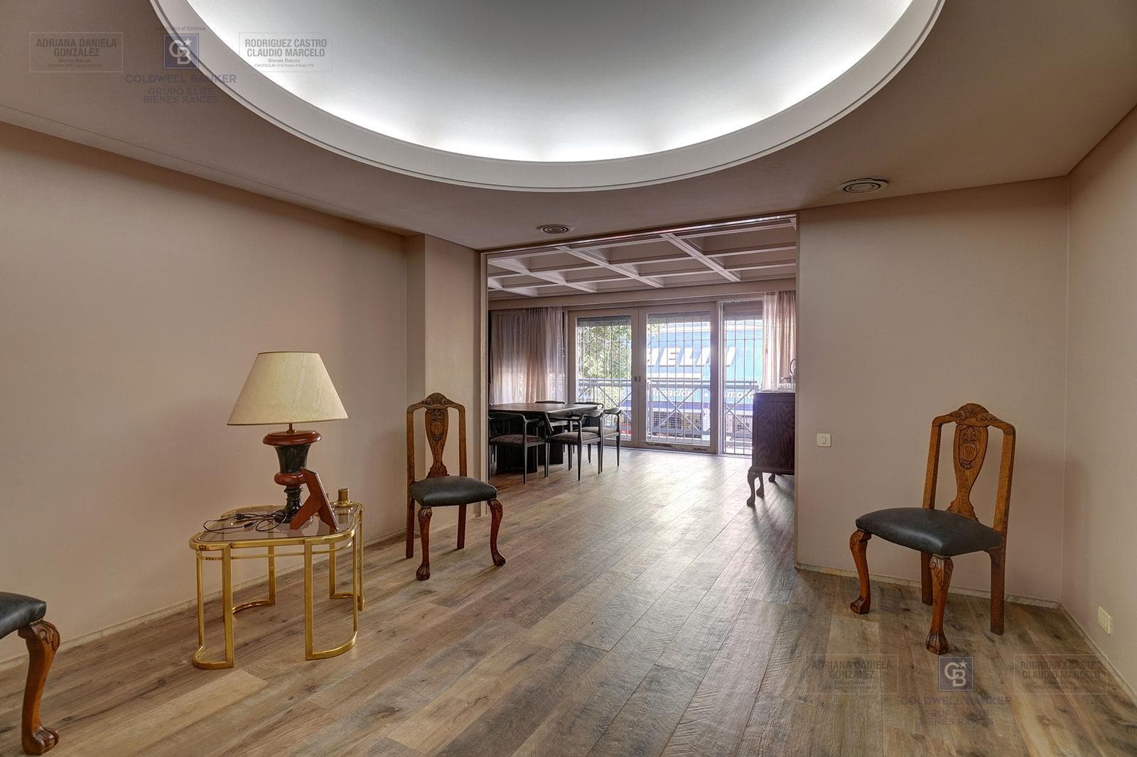 FOR SALE: 5-ROOM HOUSE-STYLE APARTMENT WITH STAFF QUARTERS, BOEDO AREA