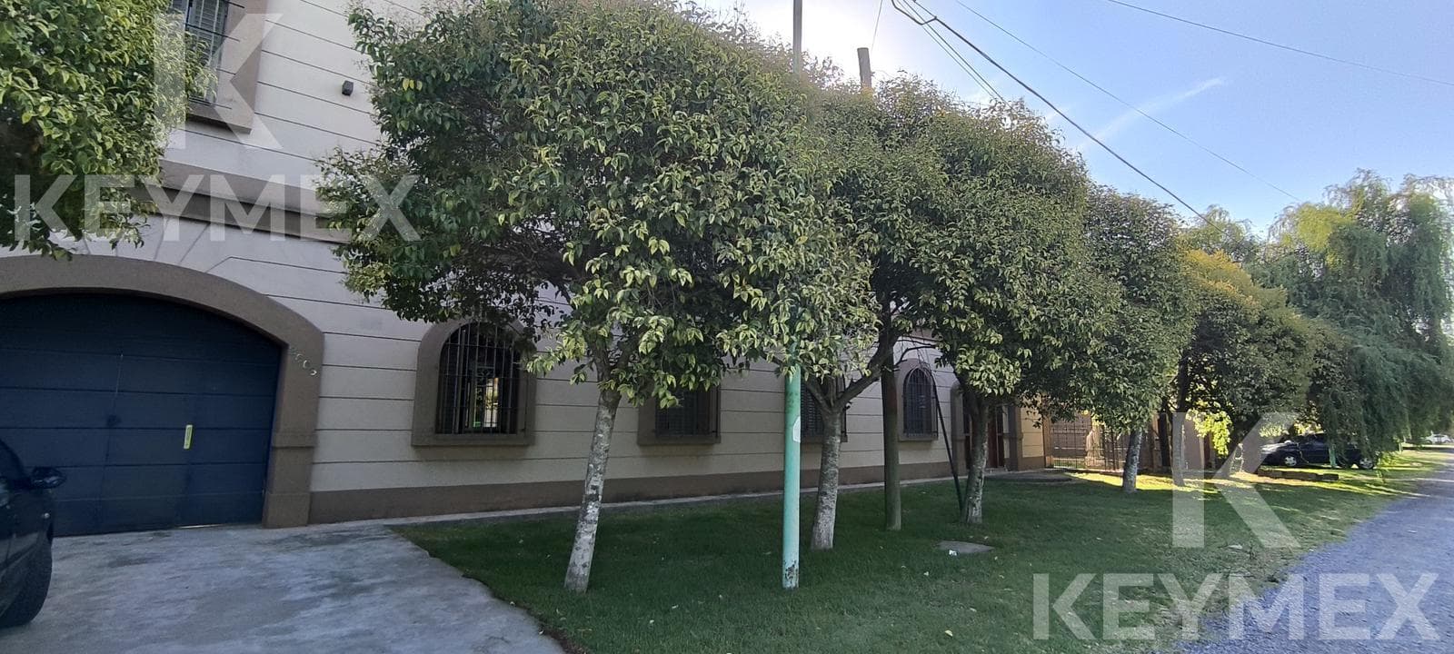 Country house in Villa del Plata, with a pool, park, and barbecue area | Luxury property
