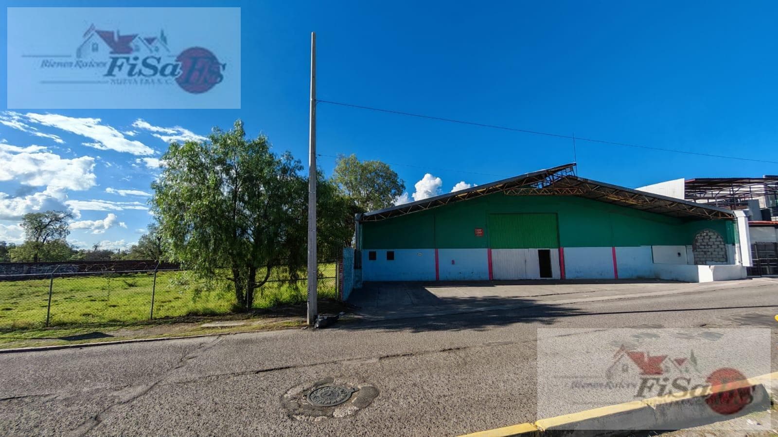 WINE CELLAR FOR SALE ON ALFONSO PATIÑO BOULEVARD
