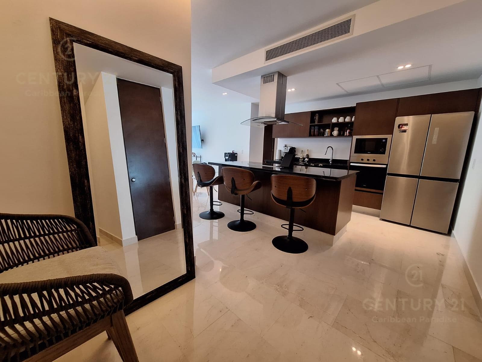 3-Bedroom Apartment for SALE with Balcony on a Corner Lot | Marila Playa Del Carmen P4556