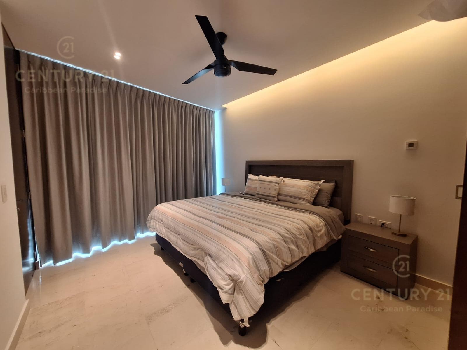 3-Bedroom Apartment for SALE with Balcony on a Corner Lot | Marila Playa Del Carmen P4556