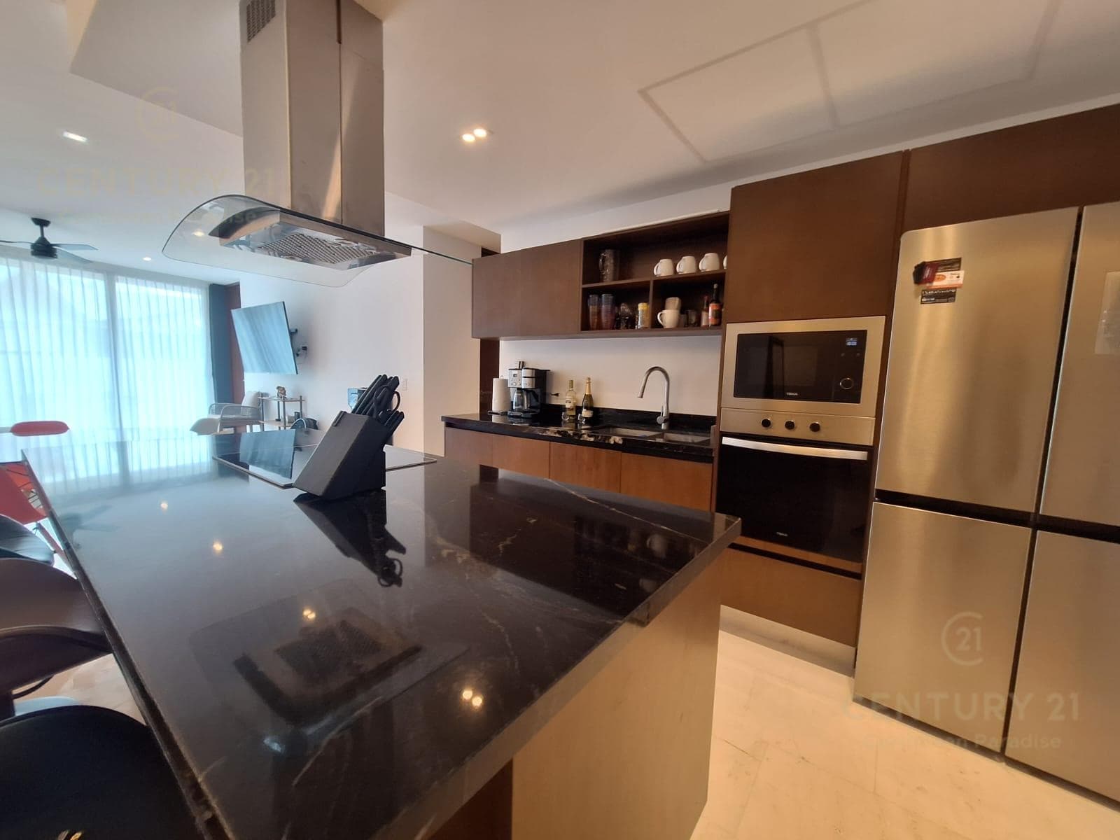 3-Bedroom Apartment for SALE with Balcony on a Corner Lot | Marila Playa Del Carmen P4556