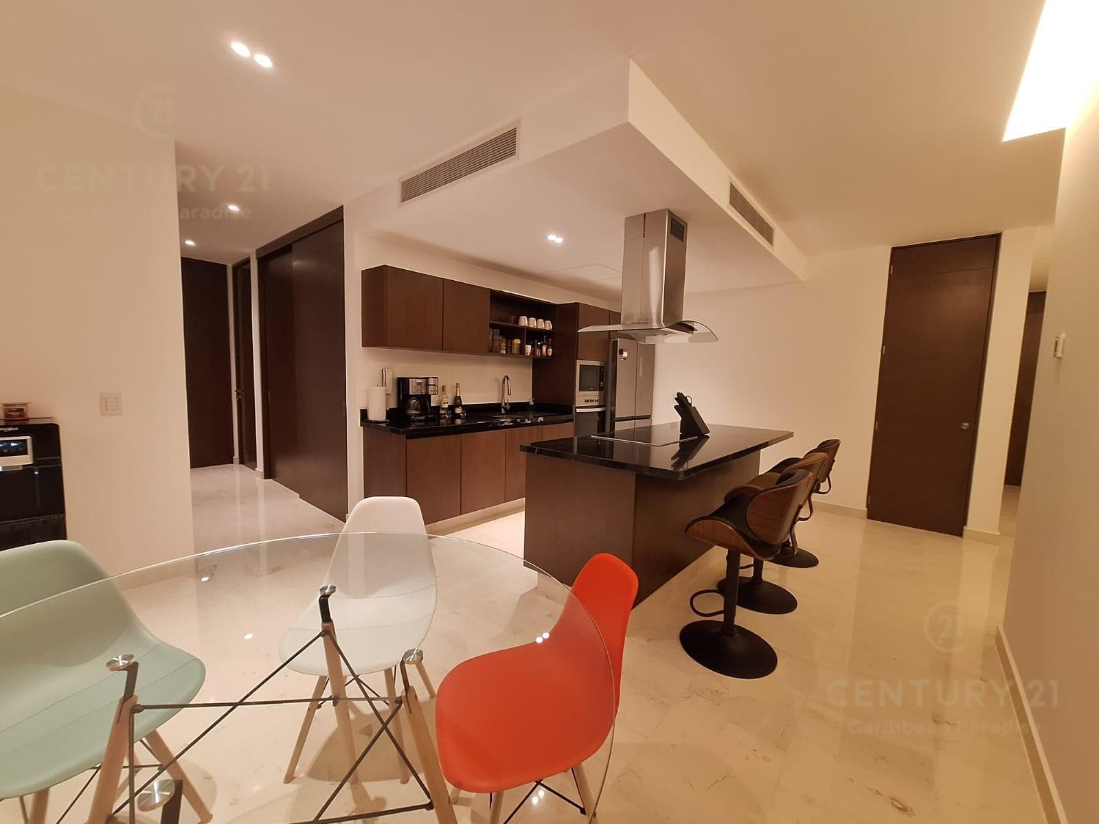 3-Bedroom Apartment for SALE with Balcony on a Corner Lot | Marila Playa Del Carmen P4556