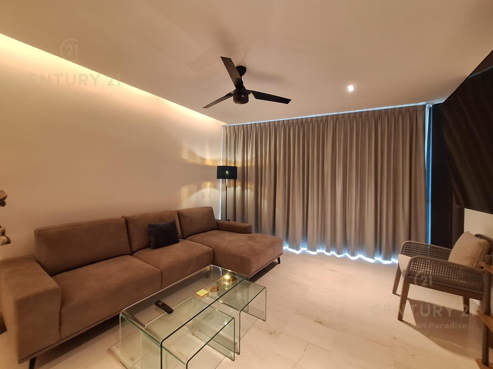 3-Bedroom Apartment for SALE with Balcony on a Corner Lot | Marila Playa Del Carmen P4556