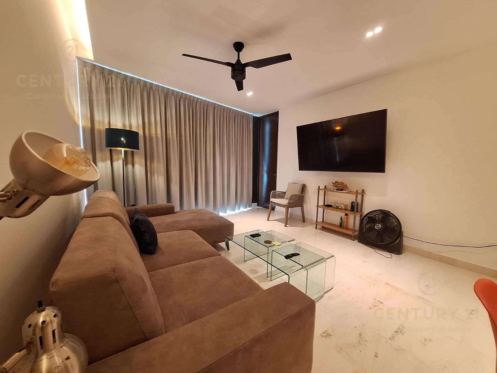 3-Bedroom Apartment for SALE with Balcony on a Corner Lot | Marila Playa Del Carmen P4556