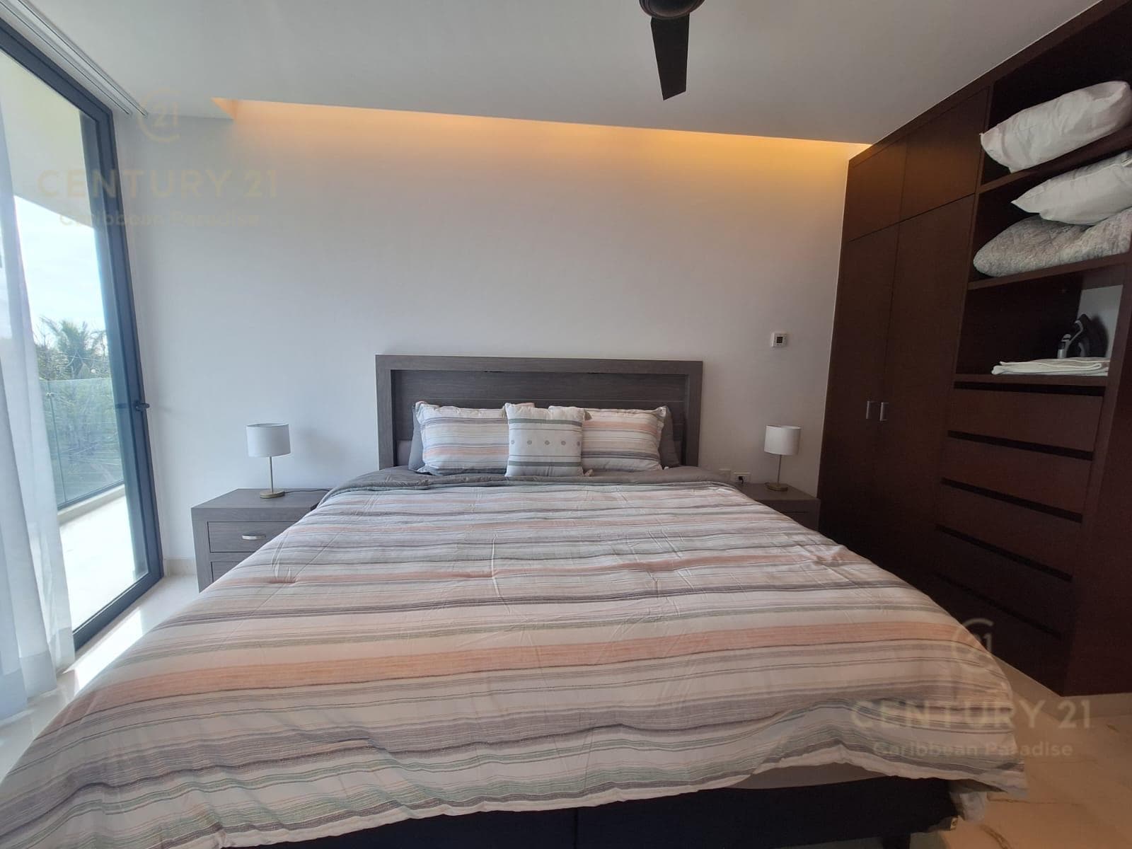3-Bedroom Apartment for SALE with Balcony on a Corner Lot | Marila Playa Del Carmen P4556