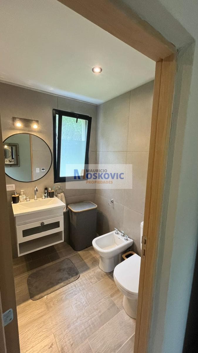 House in Villarobles 444 - For Sale - Brand-new