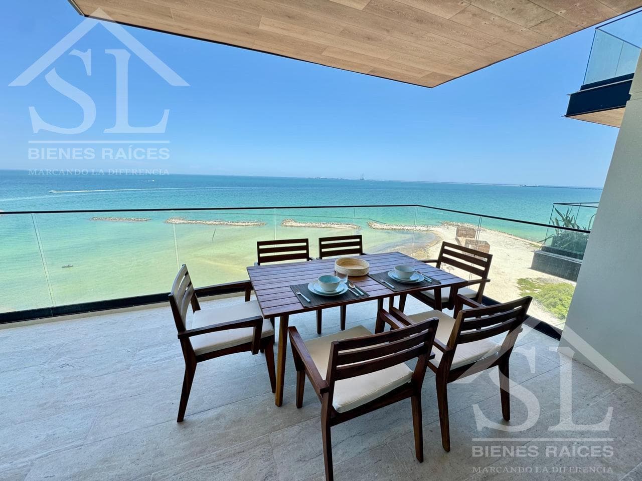 Two-bedroom apartment for sale or rent, Marina Resort, Progreso, Yucatán.