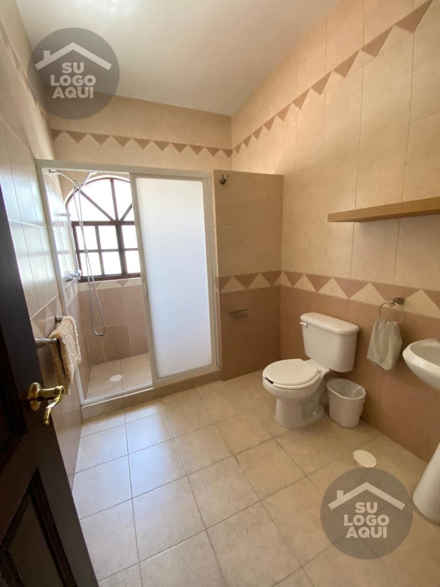 House for Sale in Real del Puente—Excellent Location