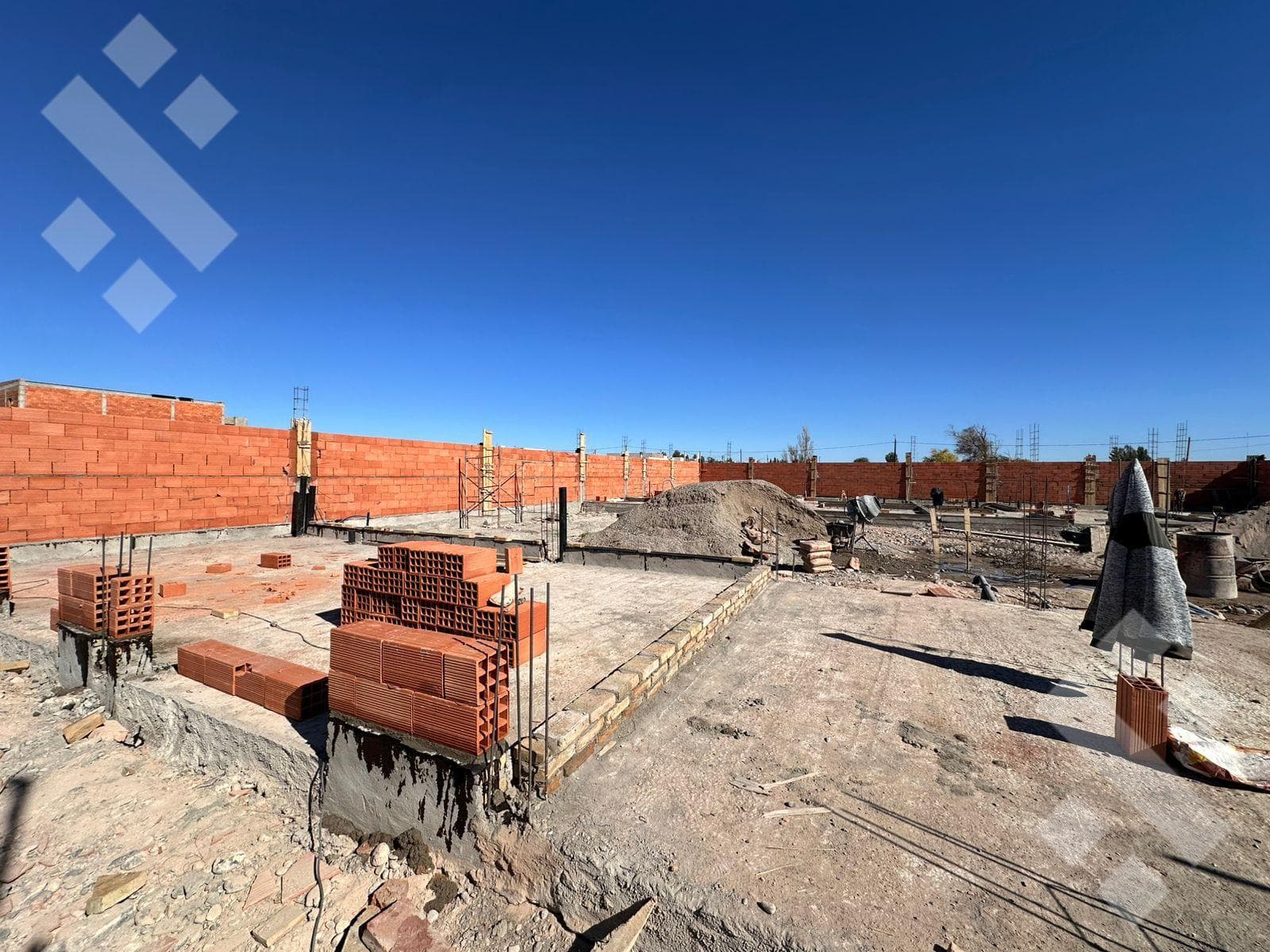 Apartment in Plottier