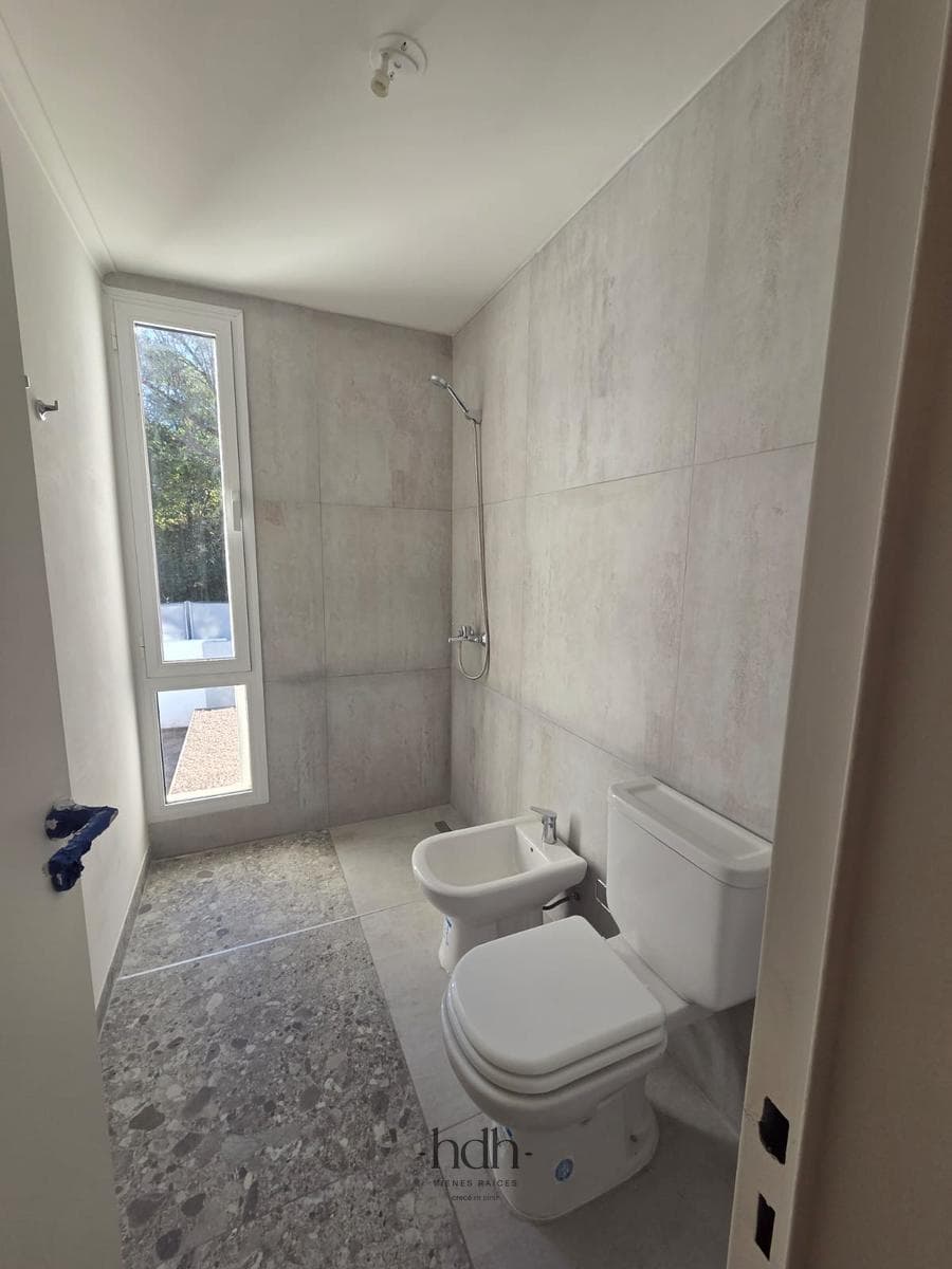 House for rent in Housing Las Veras: 2-bedroom, 1-bathroom duplex with a patio in Valle Escondido