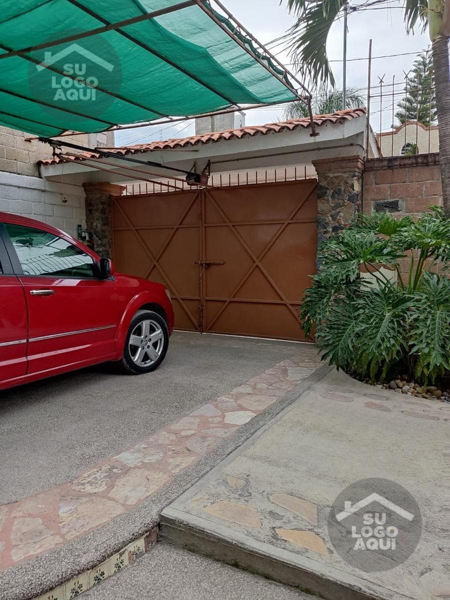 Beautiful house for SALE in Tetecolala, Morelos