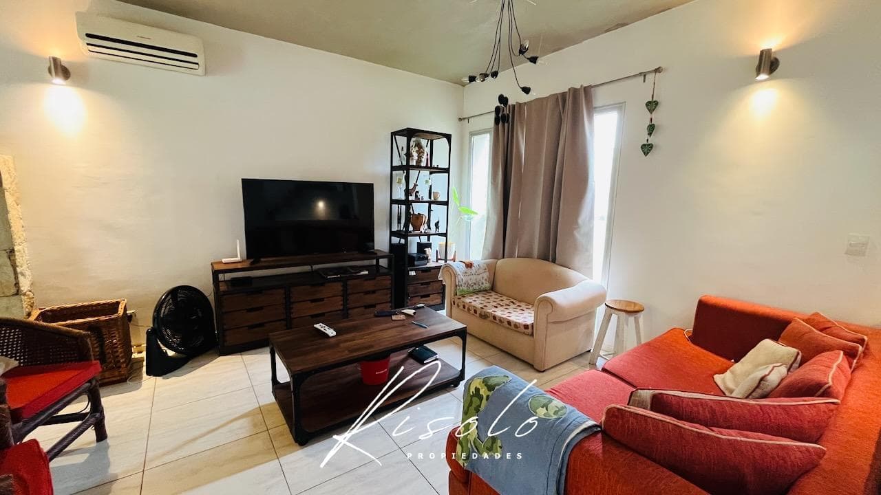 House for Sale. 3 bedrooms, Home Office, Playroom. Pool. Gated Community, North Zone, Escobar