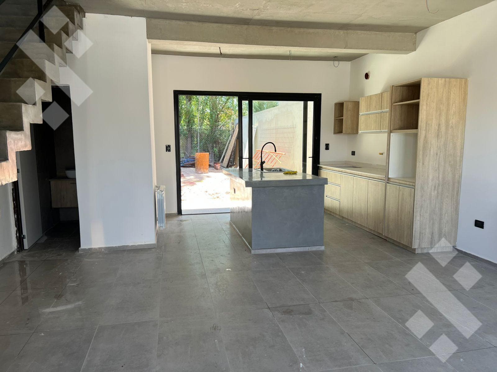Duplex for Sale - Tierra Mansa - Centenario -