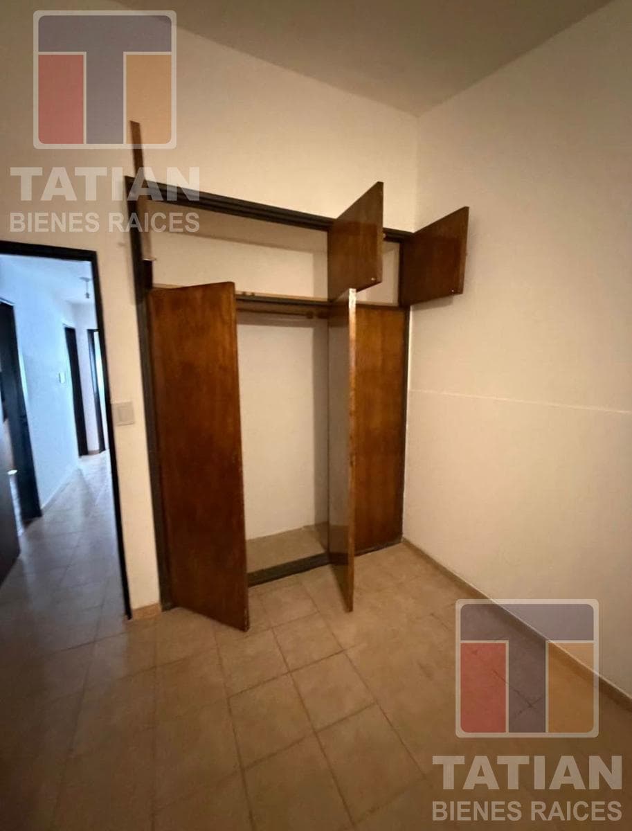 Your Getaway in Cerro Chico! Sturdy 2-Bedroom House with a Spacious Patio and Garage