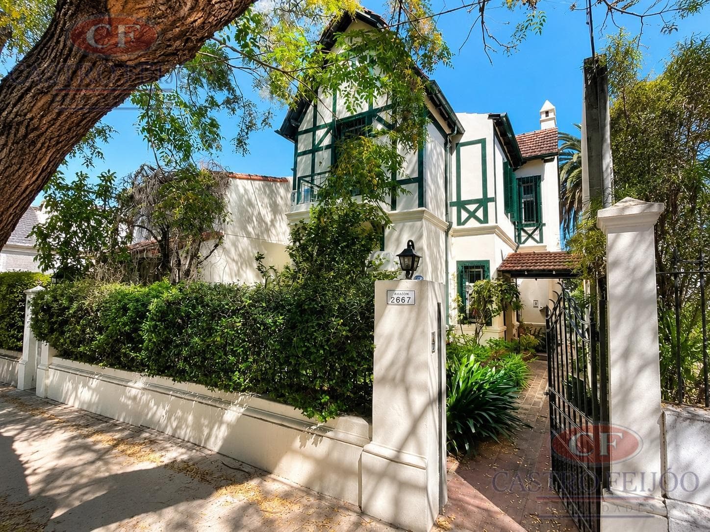 House in Mart.-Vias/Santa Fe