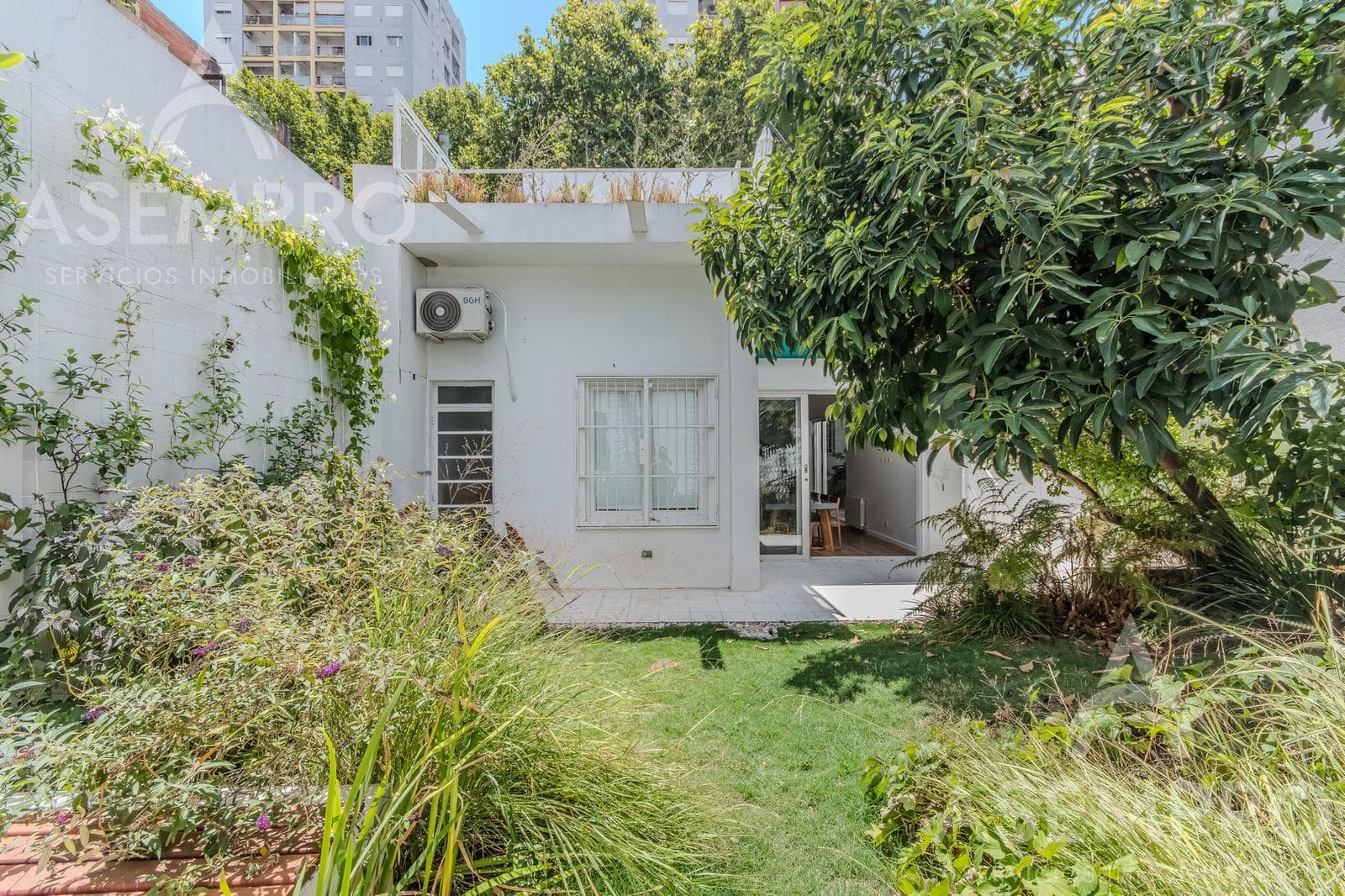 For Sale: Renovated House—5 Rooms—Garden, Terrace, and Pool!