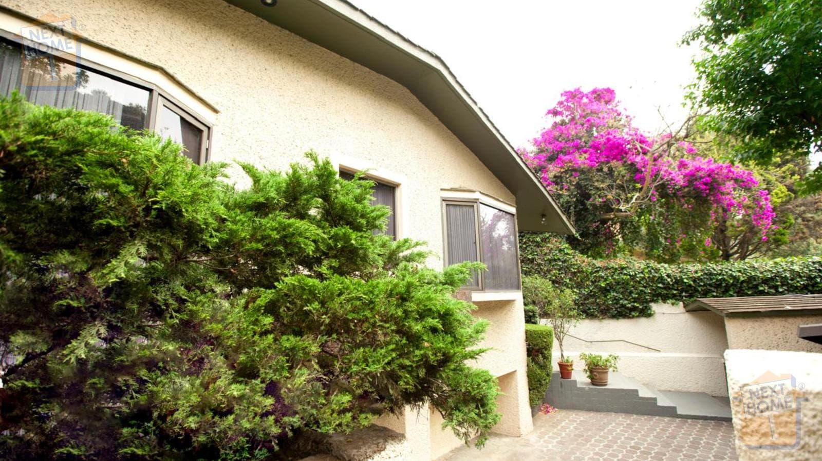 HOUSE FOR SALE IN BOSQUE DE LAS LOMAS