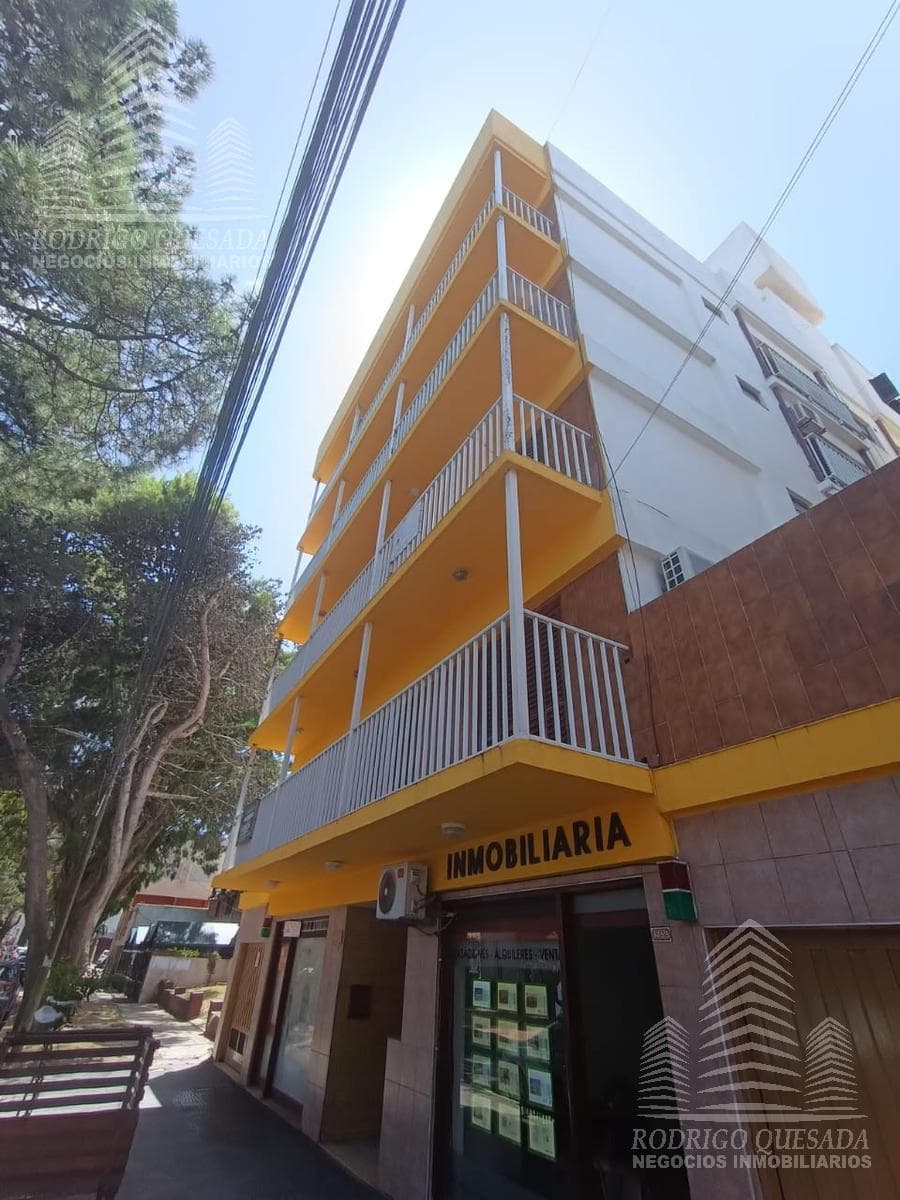 |2-ROOM APARTMENT| |ALL UTILITIES INCLUDED|
