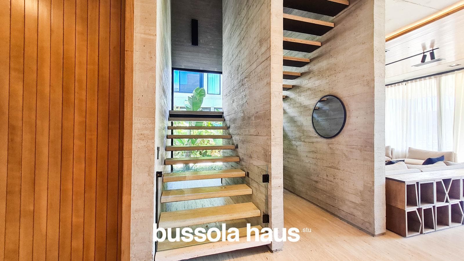 4-Bedroom House by the River in El Yacht Nordelta