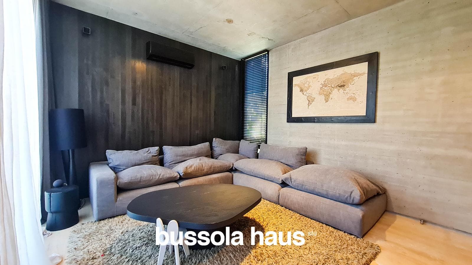 4-Bedroom House by the River in El Yacht Nordelta