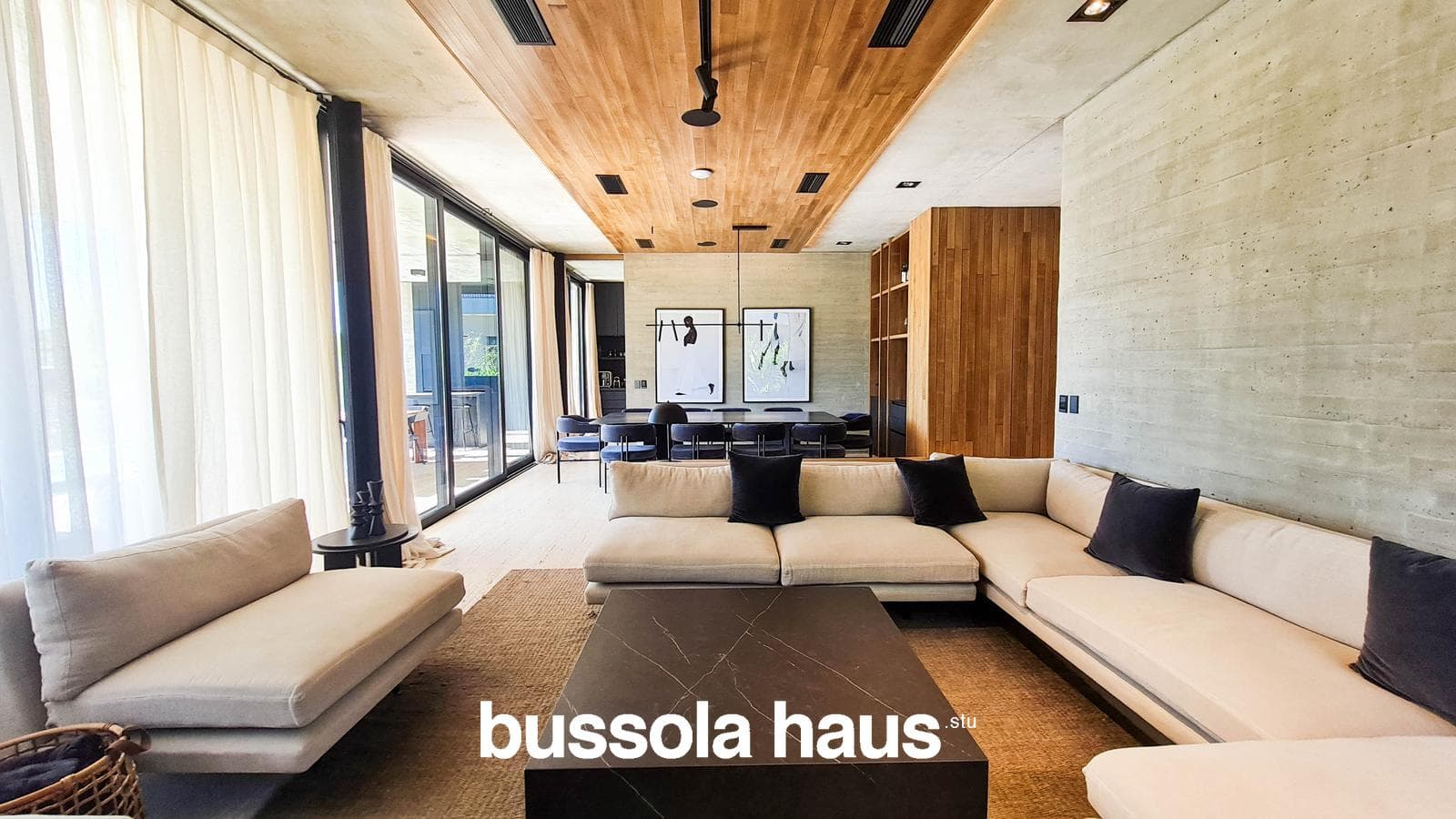4-Bedroom House by the River in El Yacht Nordelta