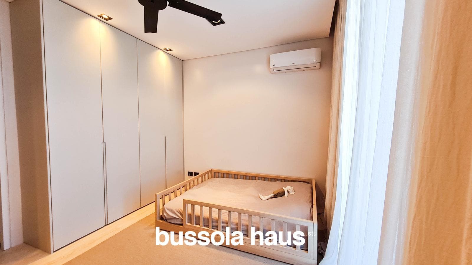 4-Bedroom House by the River in El Yacht Nordelta