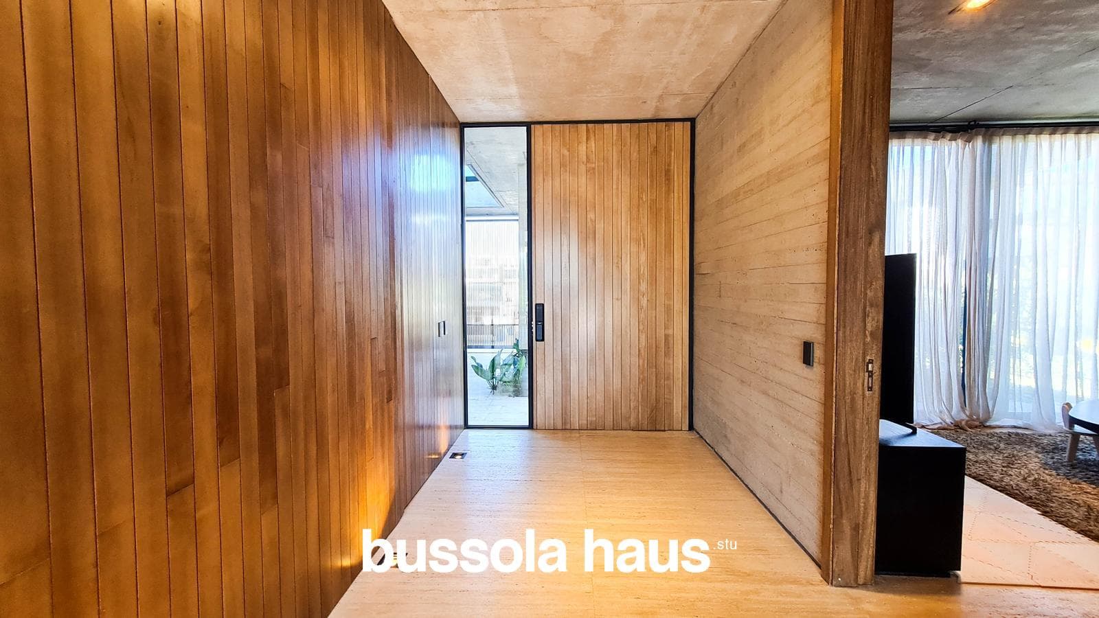 4-Bedroom House by the River in El Yacht Nordelta