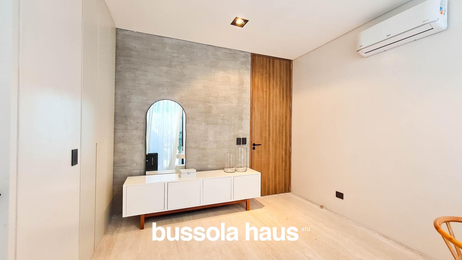 4-Bedroom House by the River in El Yacht Nordelta