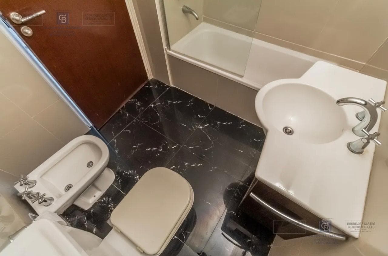 3-room apartment for sale with storage room, balcony, and patio in Villa Crespo