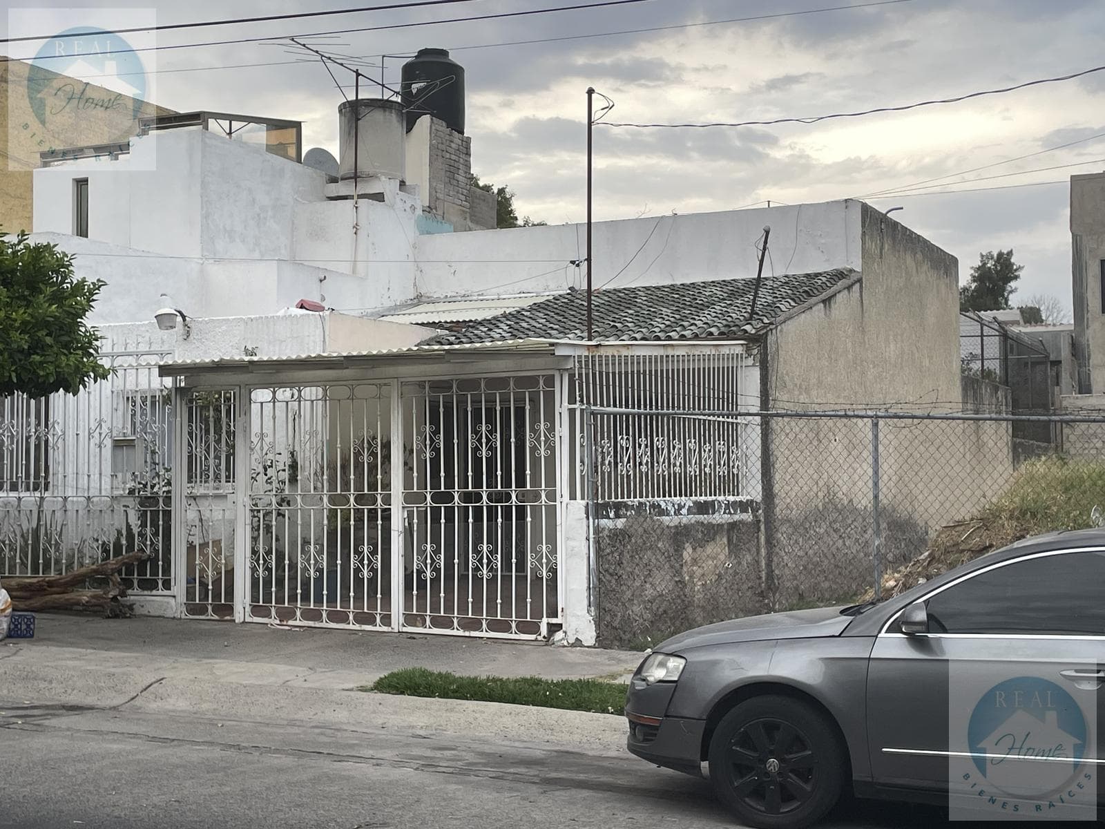 House in La Estancia for Sale