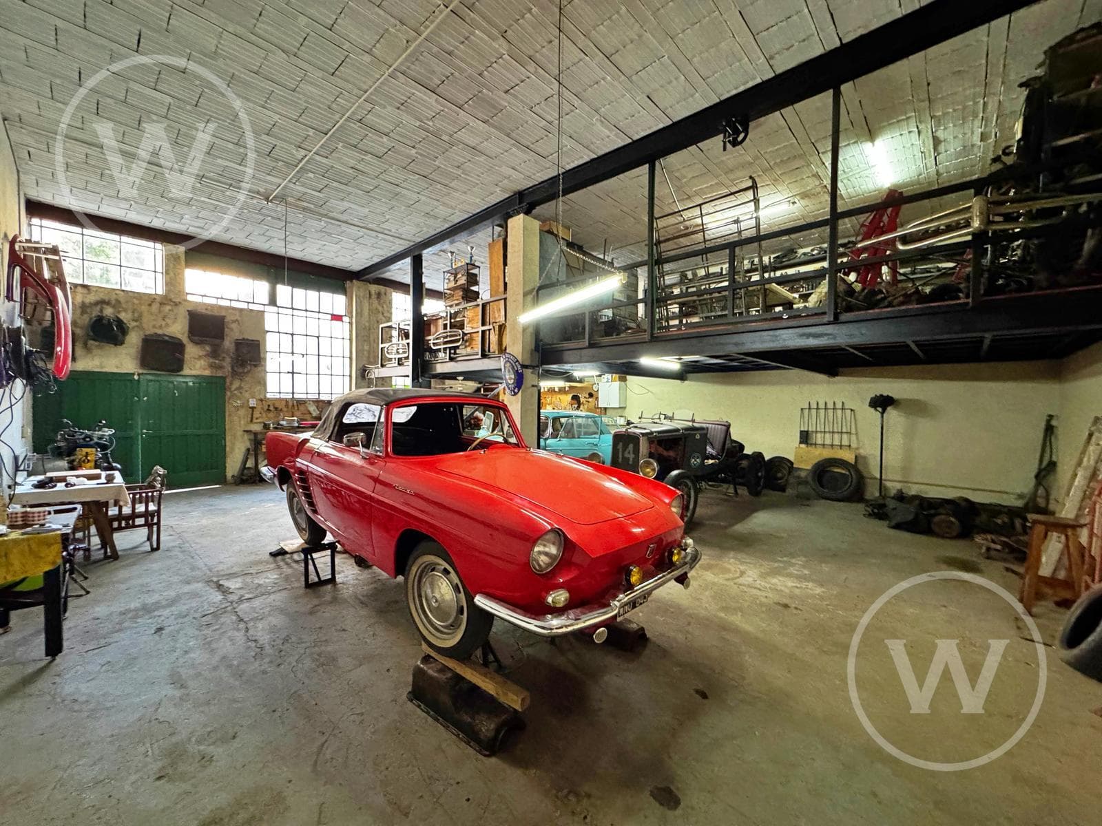 Warehouse with Mezzanine and Office | 115 m² of Functional Space in San Isidro - Boulogne