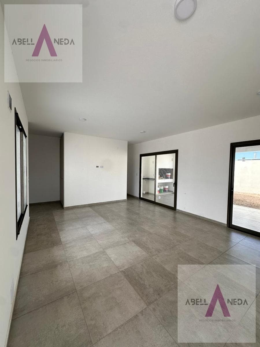 3-Bedroom Single-Story House for Sale.