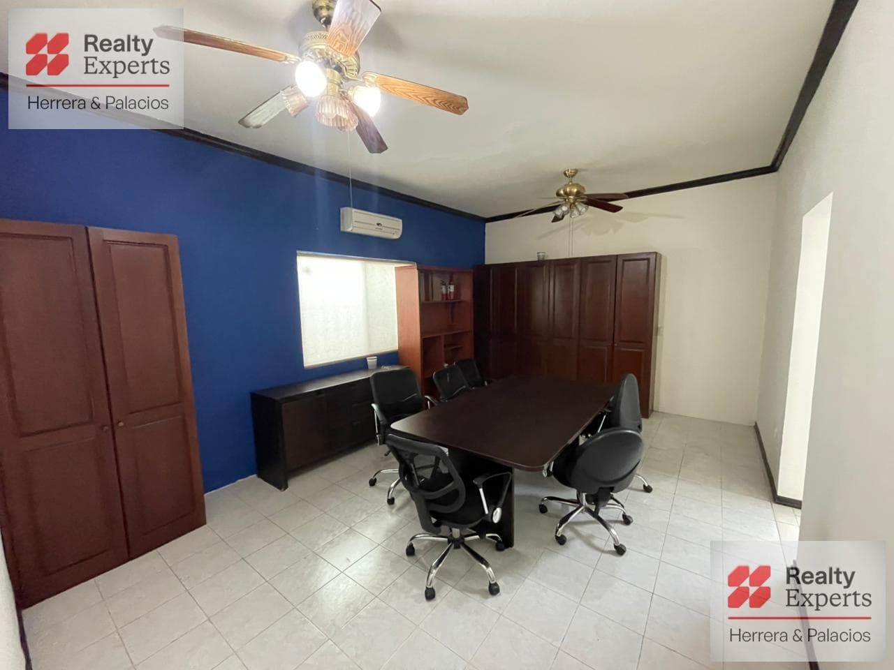 OFFICE FOR RENT IN COLONIA CHAPULTEPEC, SAN NICOLAS DE LOS GARZA, NL