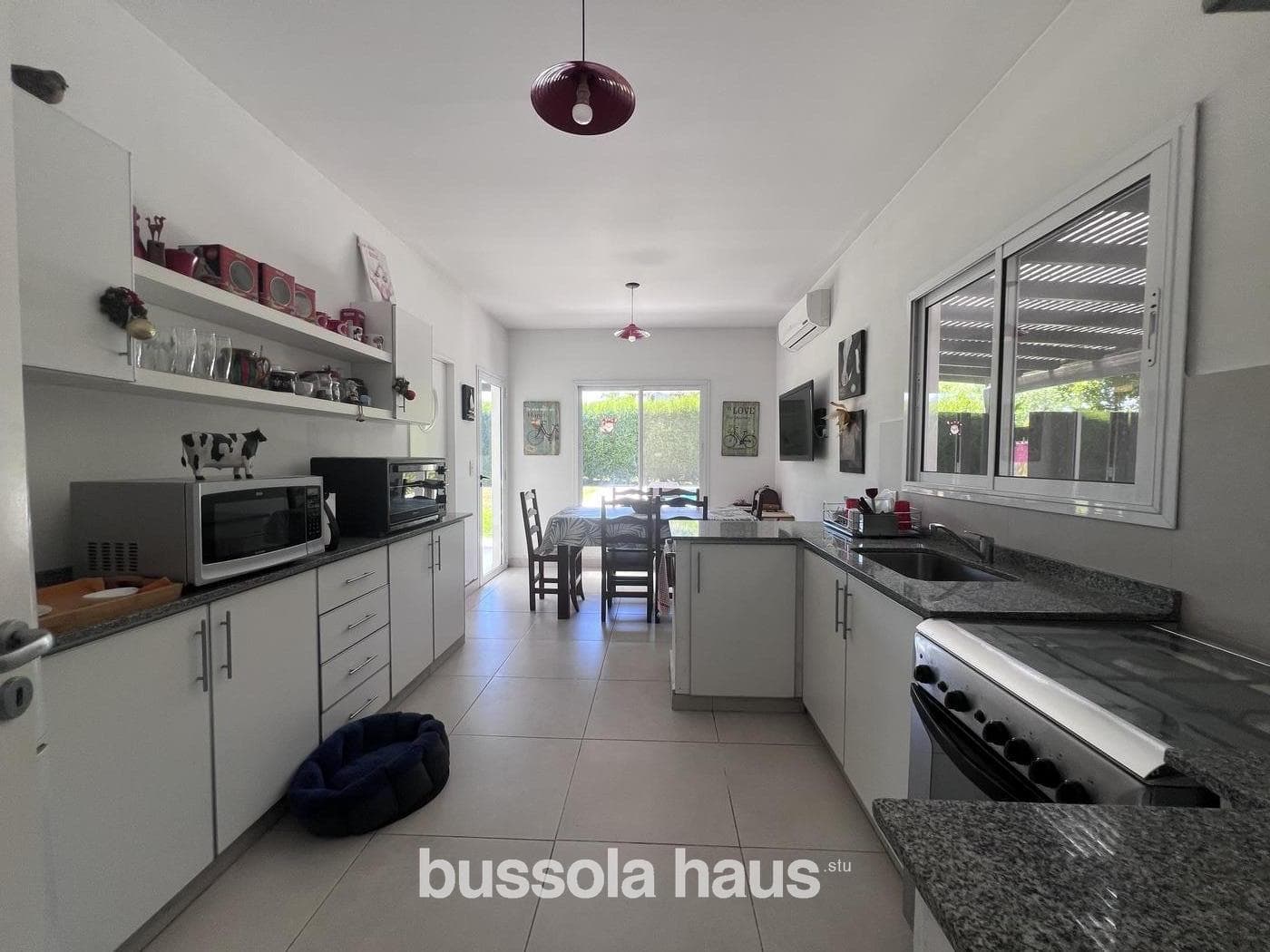 4-Bedroom House for Sale on an Interior Lot in San Isidro Labrador