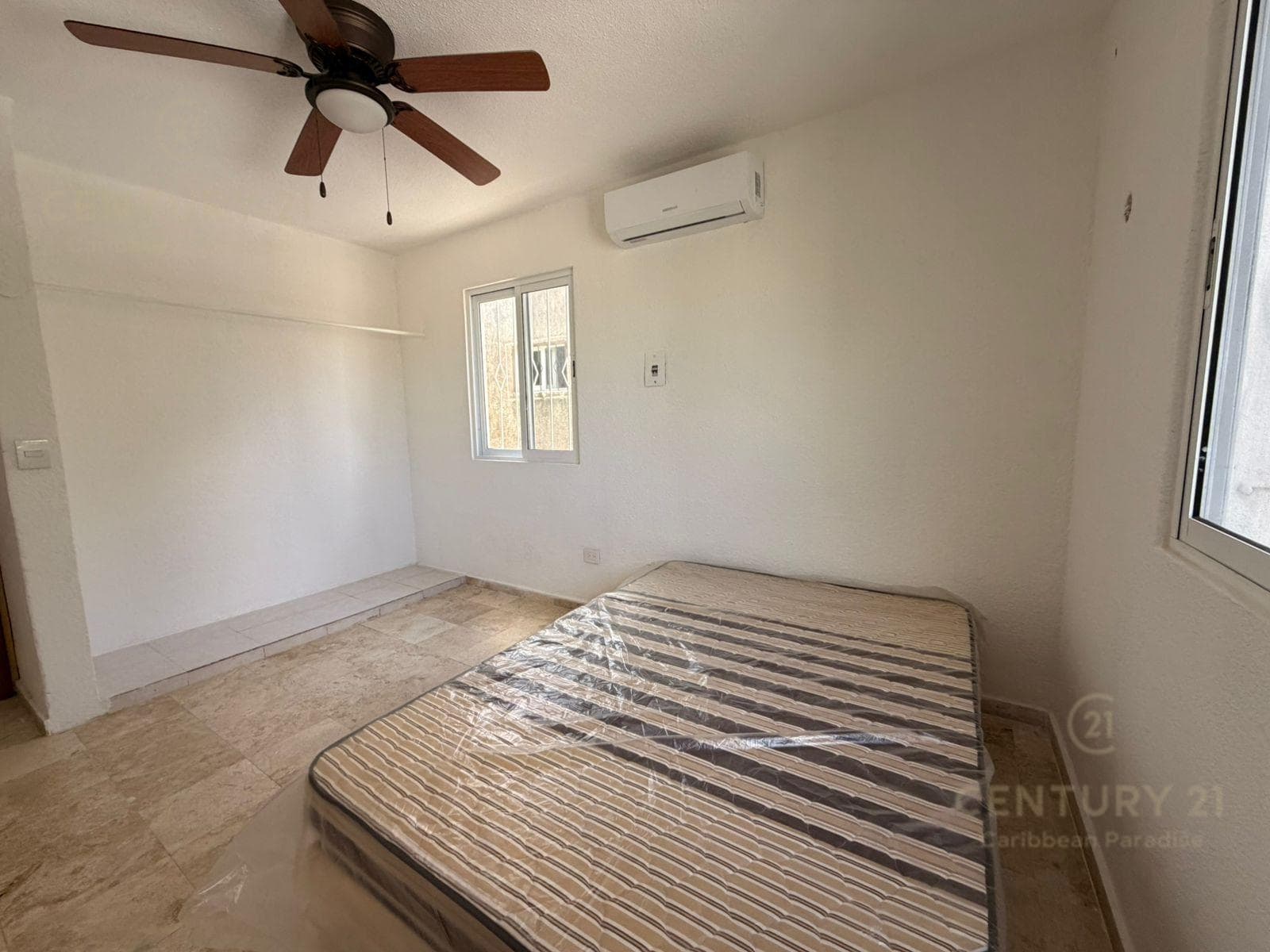 2-Bedroom Apartment for Rent | Near IMSS Hospital No. 17 | C4129