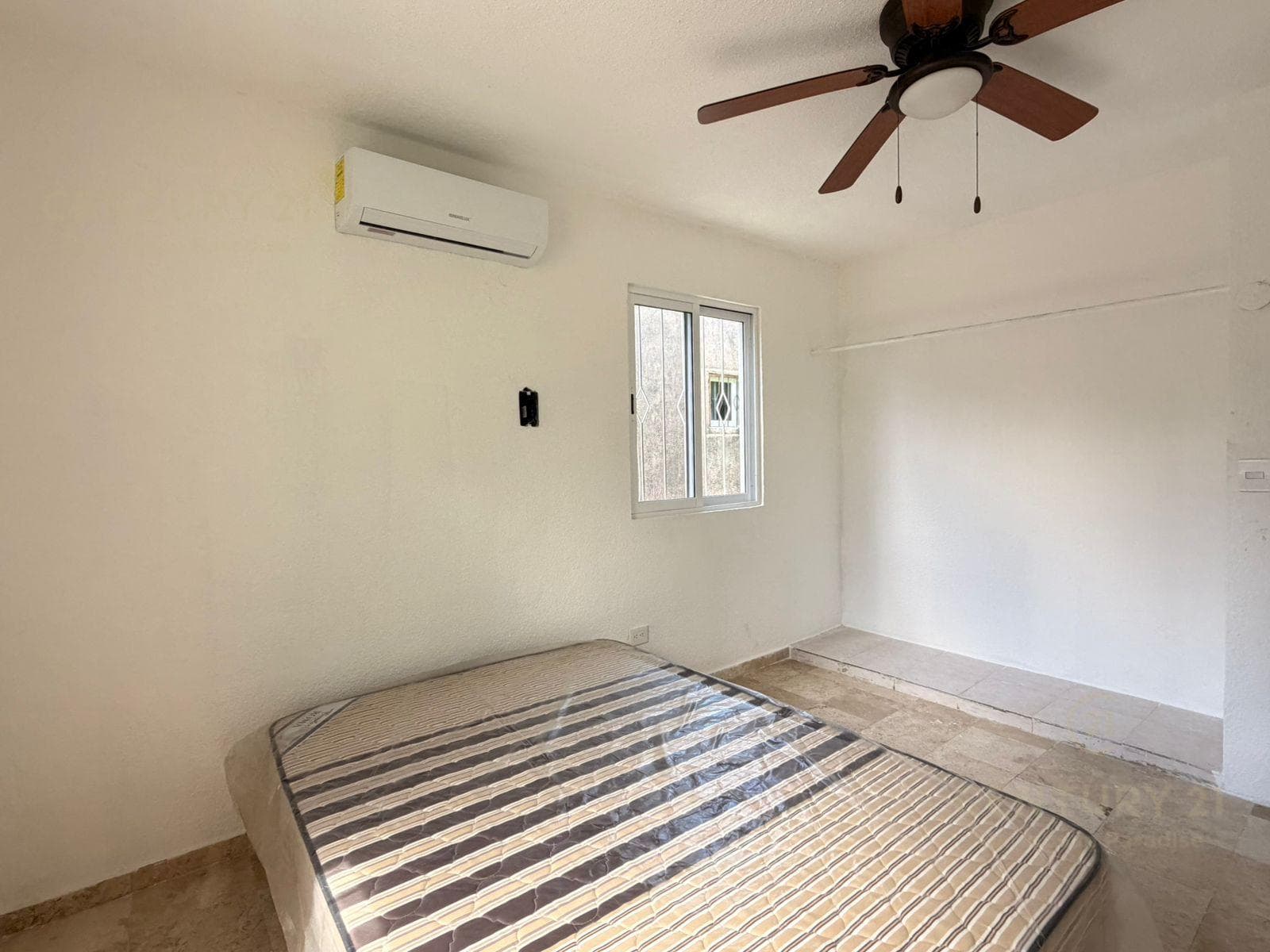 2-Bedroom Apartment for Rent | Near IMSS Hospital No. 17 | C4129