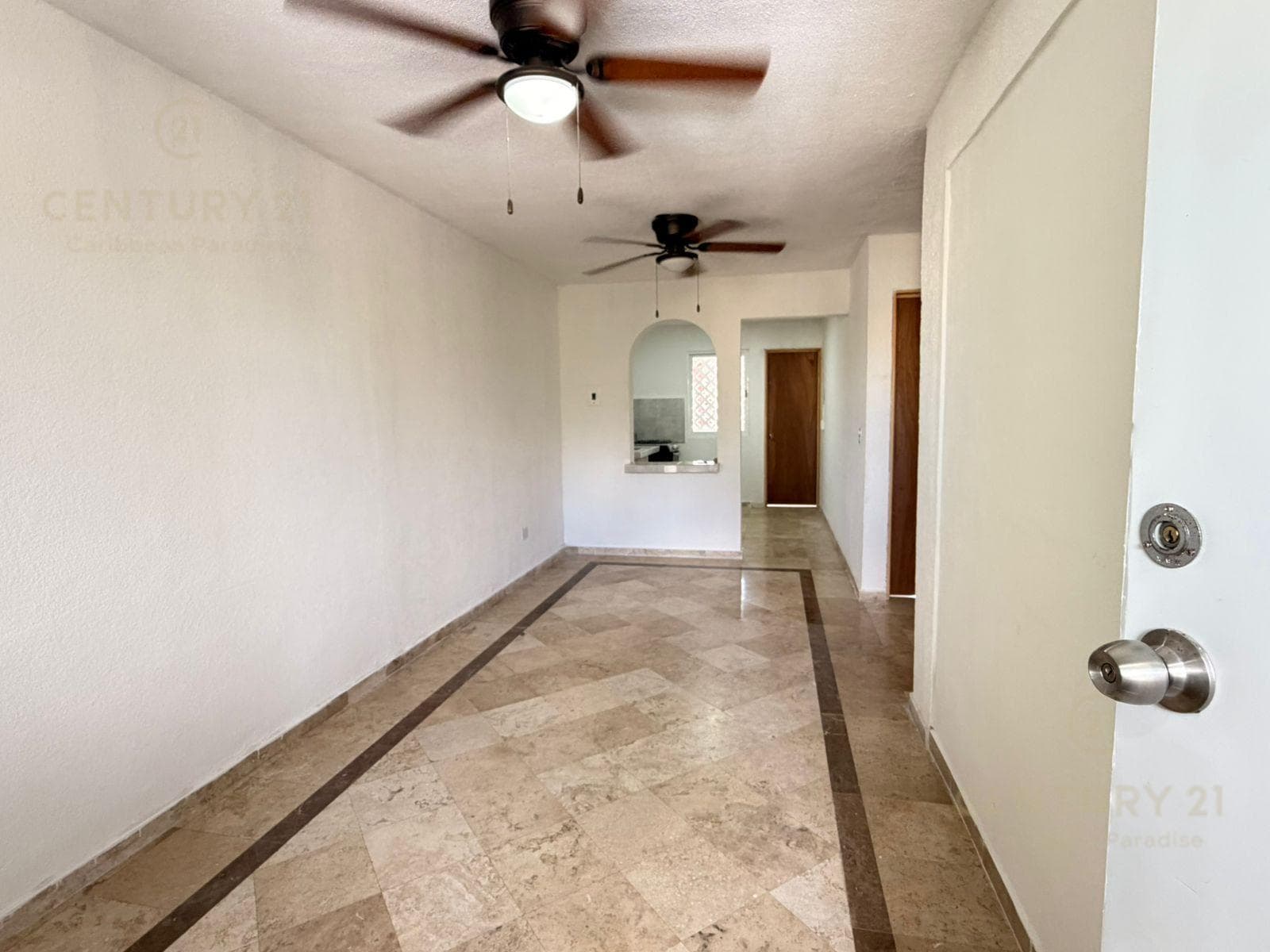 2-Bedroom Apartment for Rent | Near IMSS Hospital No. 17 | C4129