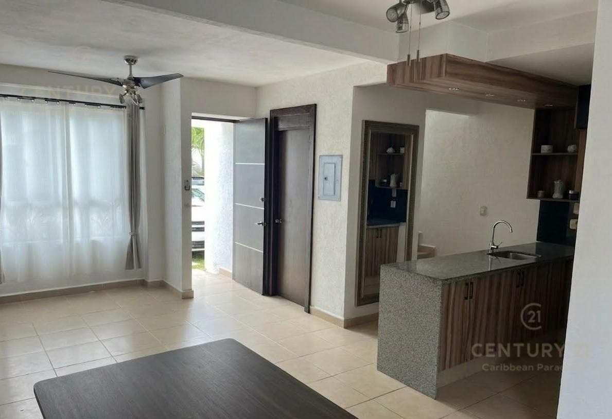 House for Sale: "Recinto" Model in Bali, Paya del Carmen, P4559