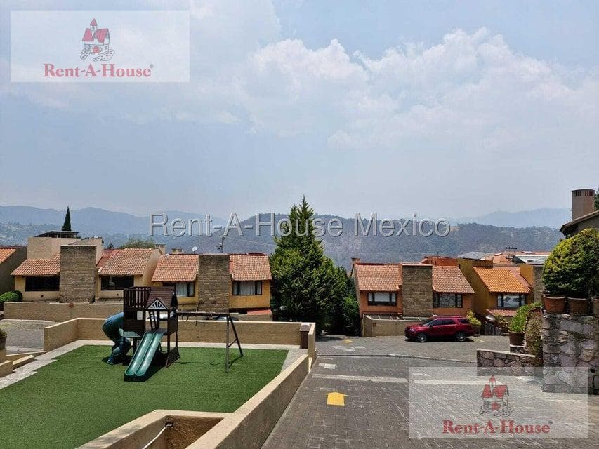 House for Sale in Cuajimalpa, Cuajimalpa de Morelos, CR 26-2574.